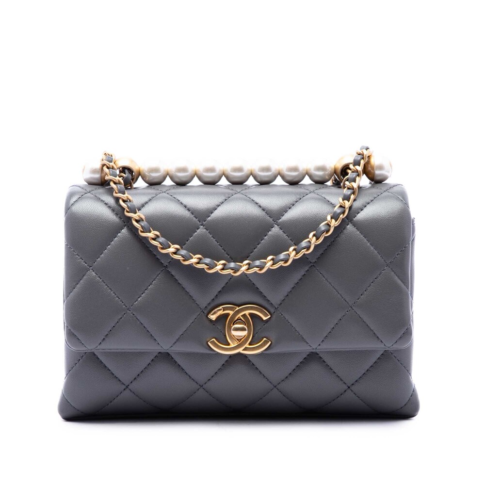 Pre-Loved Chanel Paris Manchester Small Quilted Lambskin Faux Pearl Flap